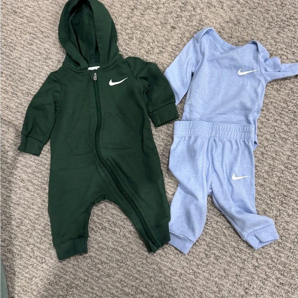 Nike Kids One-Piece Set in Dark Green and Light Blue